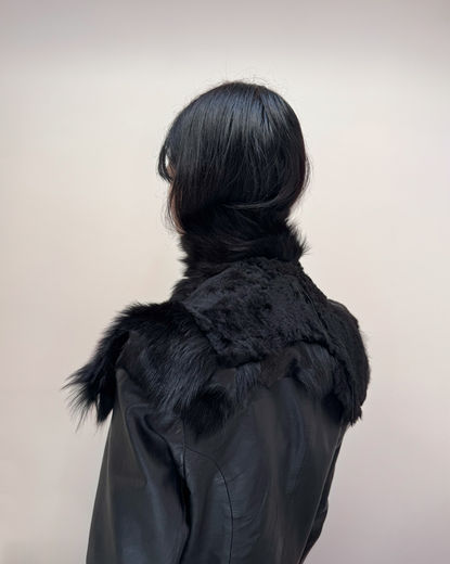 Black Shearling collar