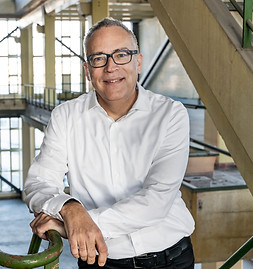 Philippe Fürstenberger, über uns, Wir vor Ort GmbH