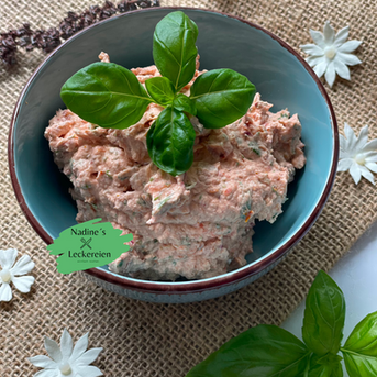 Mediterraner Dip 