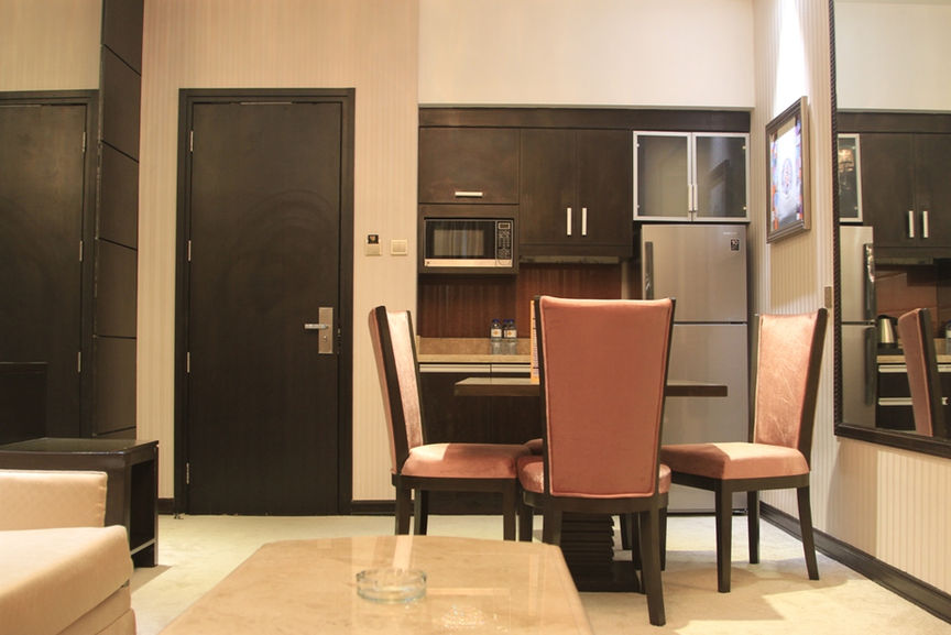 Prime Asia Hotel Angeles City Junior Suite Dining Room