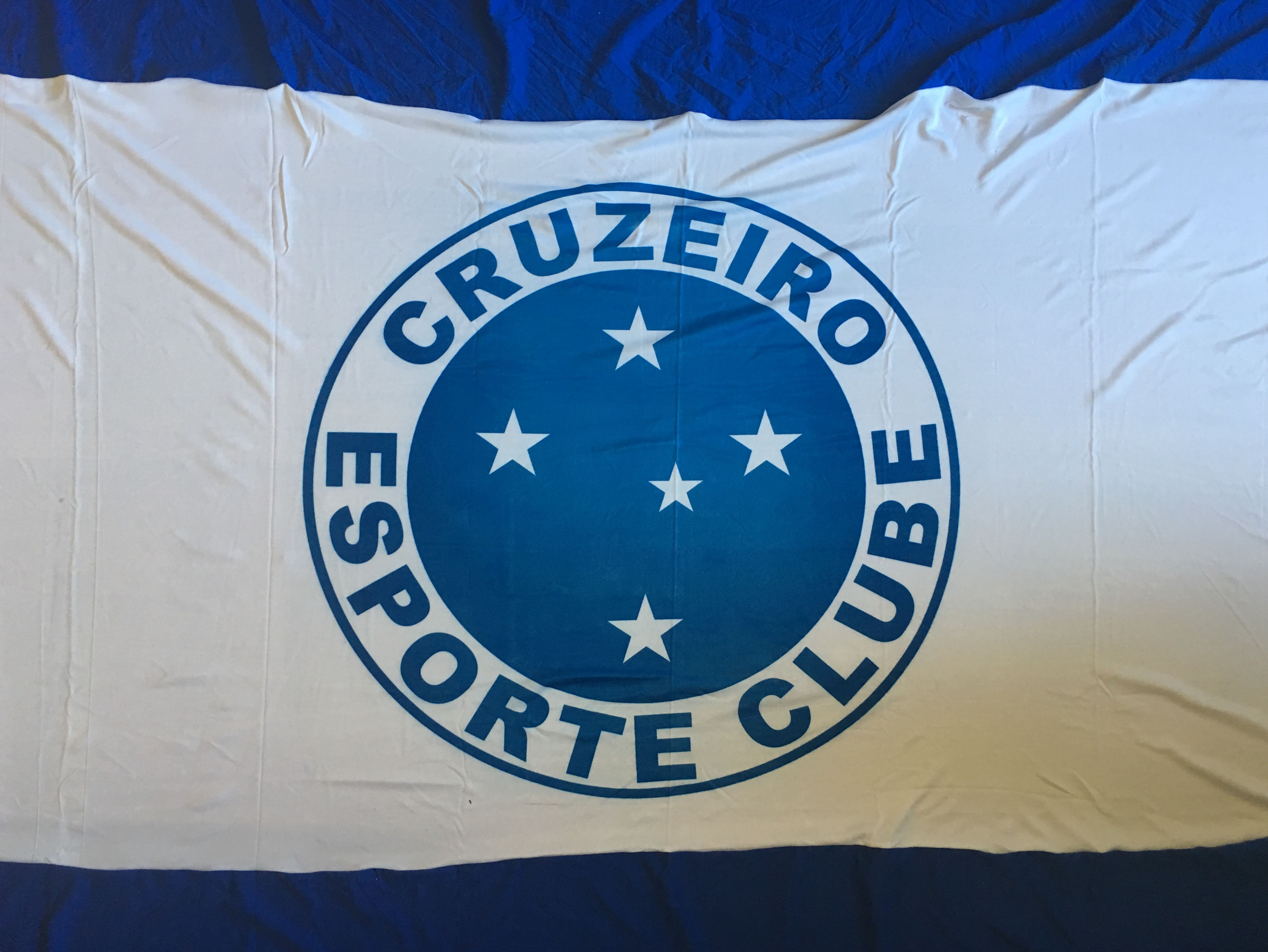 Bandeira do Cruzeiro 1 metro e meio por 1 metro de largura 