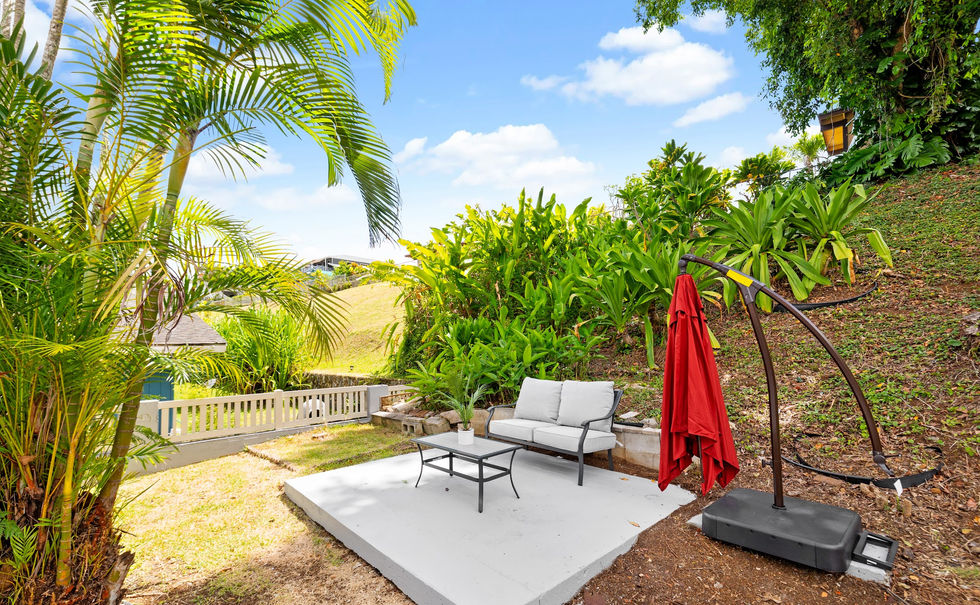 Greenery-filled interior with a touch of oceanic allure