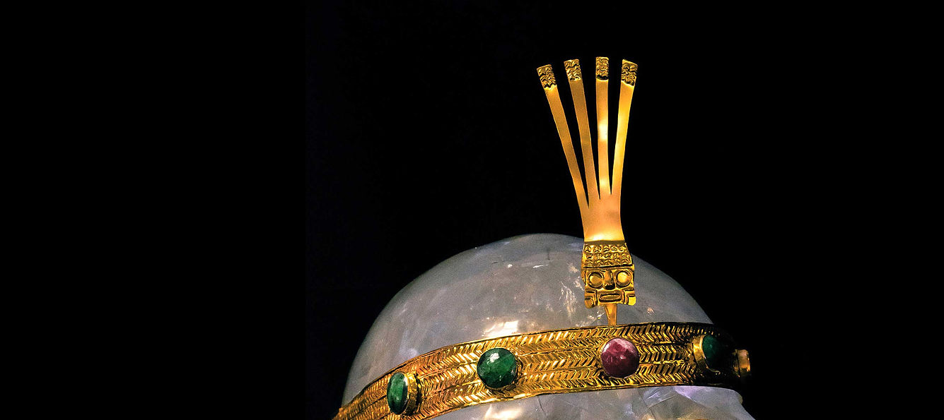 crane-de-cristal-ile-au-tresor-objet-legendaire-orfevrerie-precolombienne-motche-joailleri