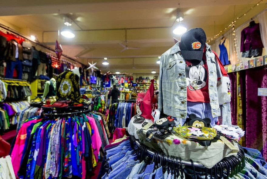 Vintage clothing stores melbourne
