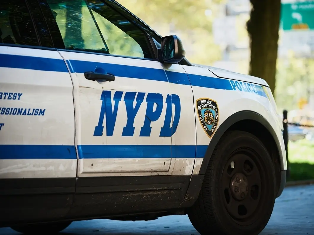 202211-ped-nypd-ny-senzamici-04-1___16154527080.webp