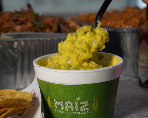 Guacamole And Chips (10-12 persons)