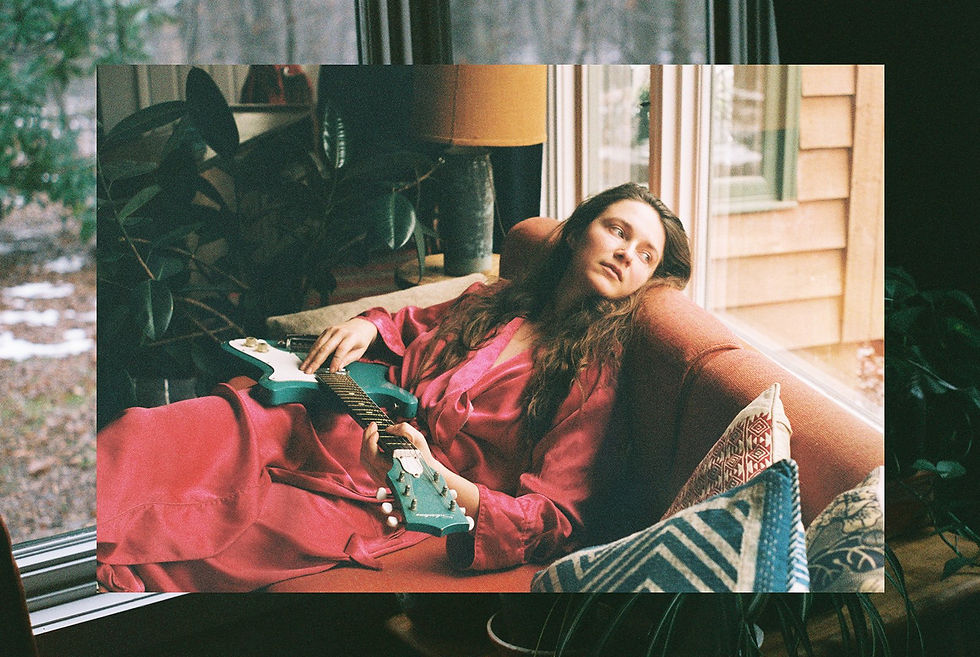 Molly Sarlé