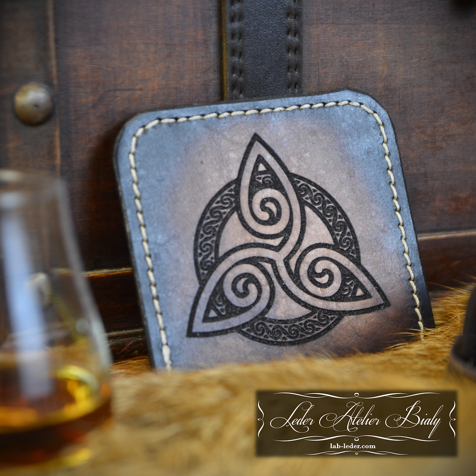 Thumbnail: Leder Untersetzer mit Halter