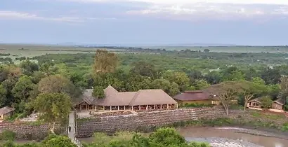 Accommodation: Fig Tree Camp