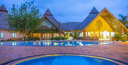 Farm-of-Dream-Lodge-Swimming-Pool