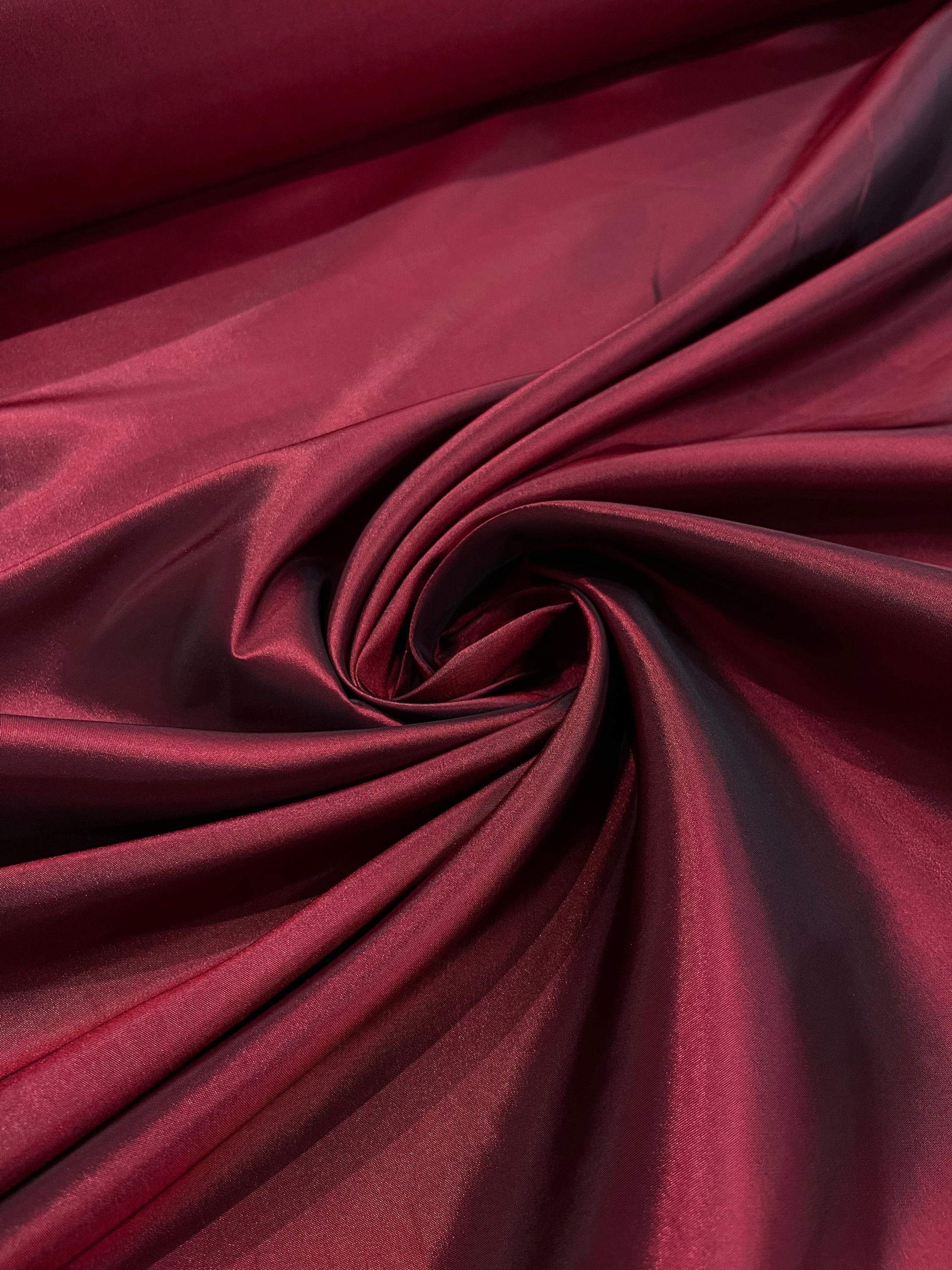 TAFETA TORNASOL GUINDA