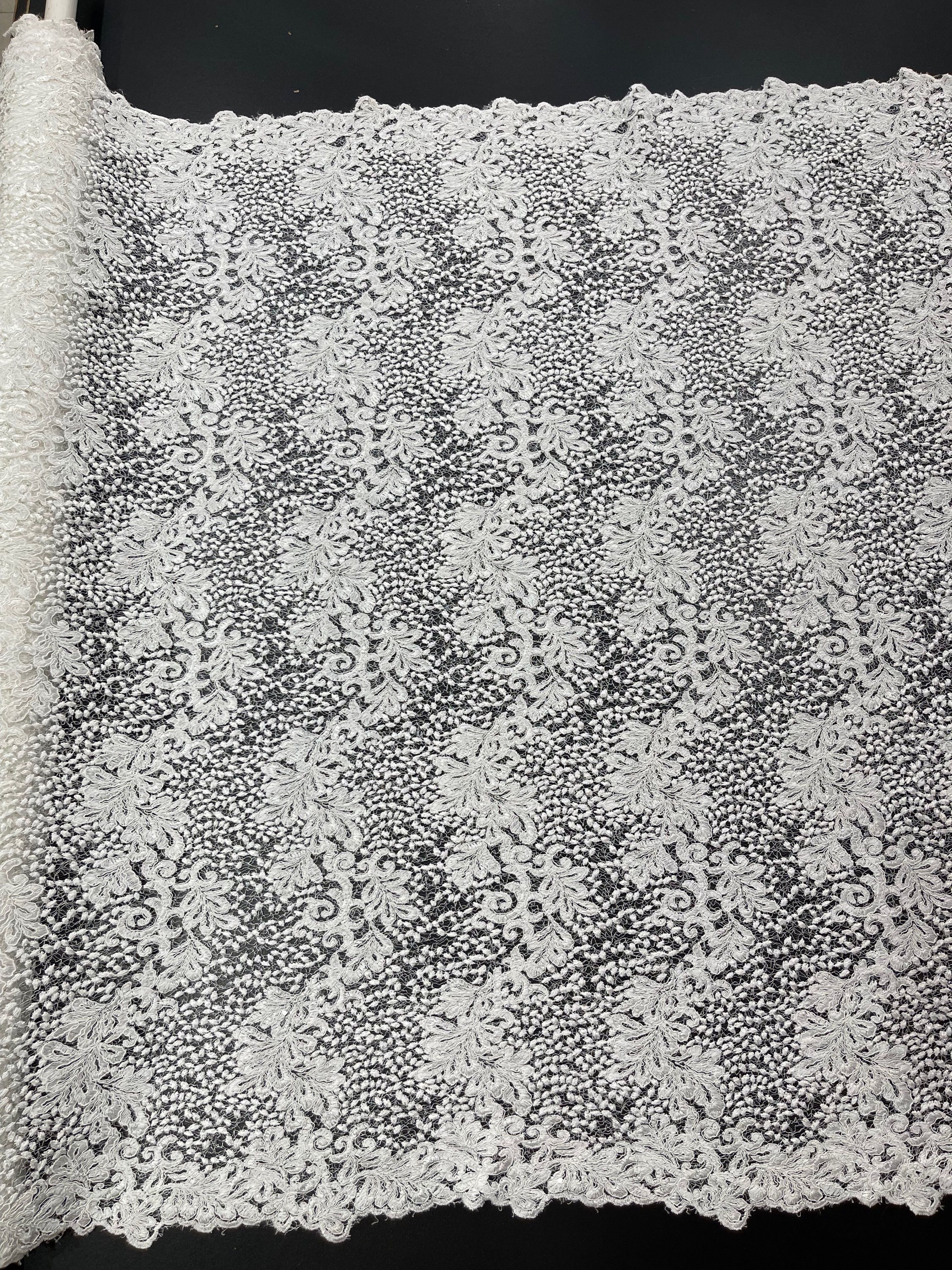 TUL BORDADO OFF WHITE 