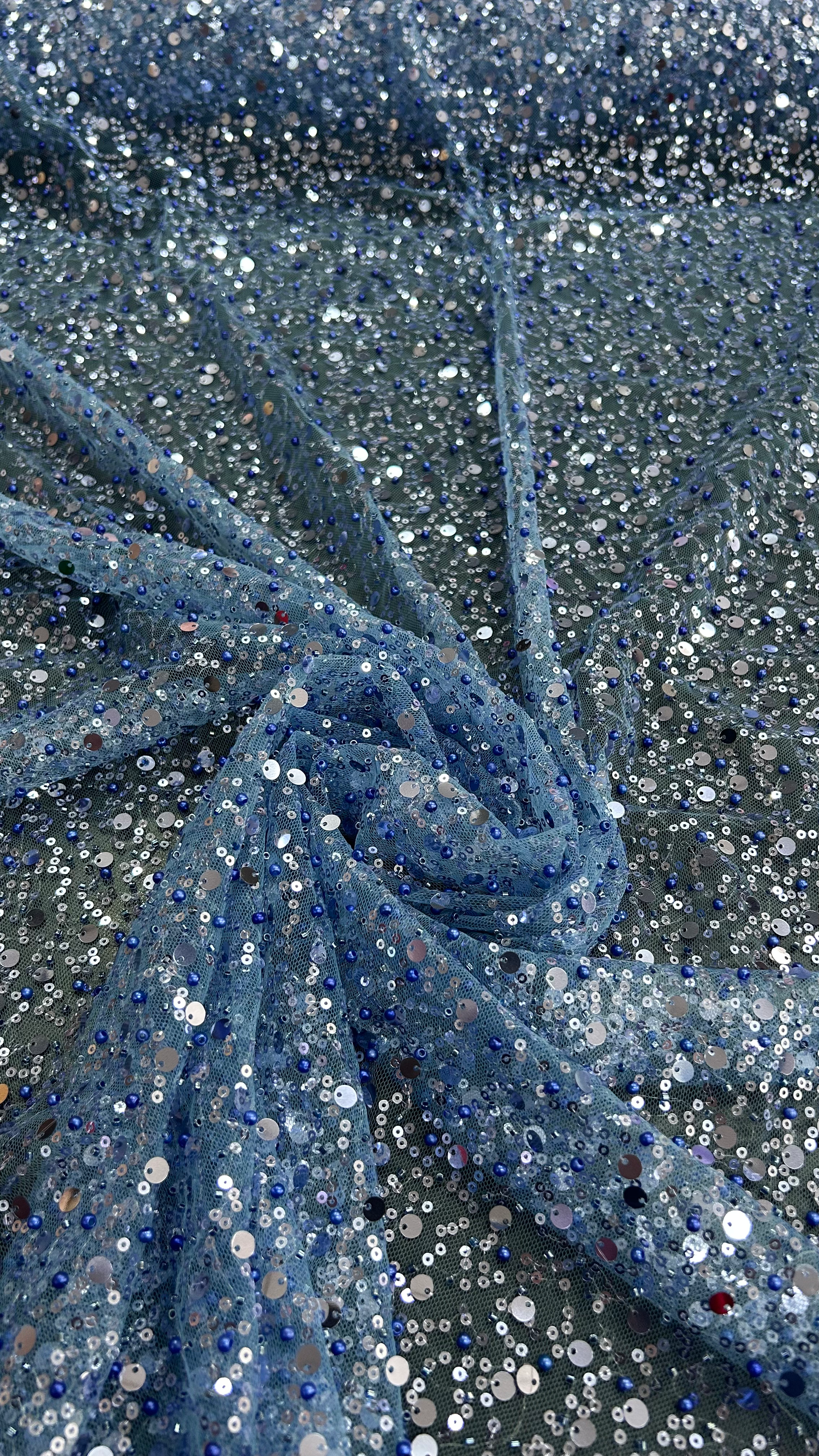 TUL BORDADO AZUL PLUMBAGO