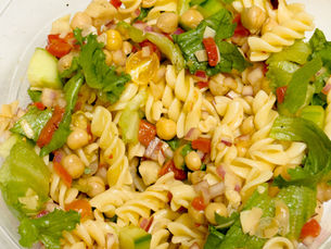 What a Plant-Based Personal Chef Can Do for Your Health and Lifestyle