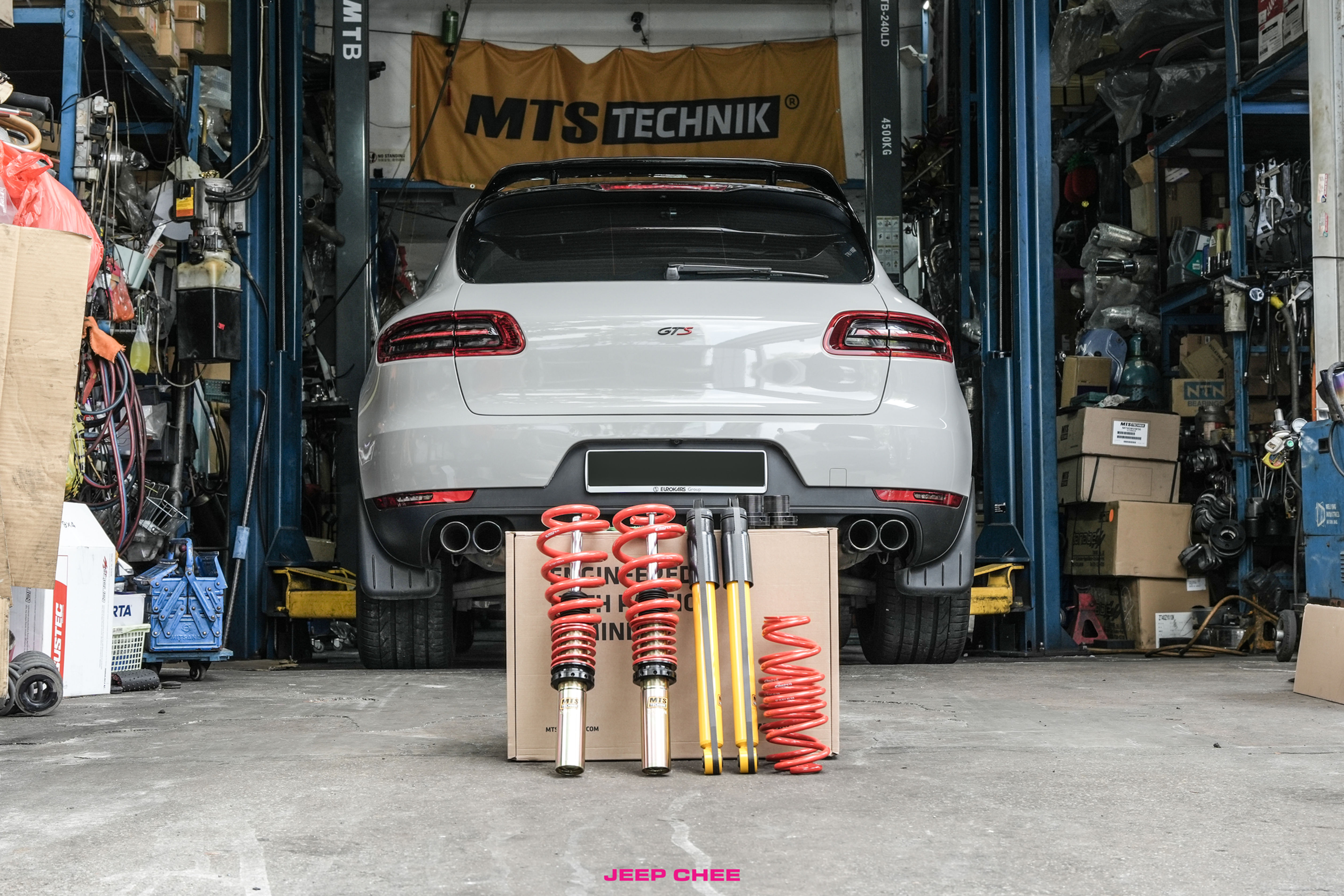 MTS Technik Coilover Kits/ Suspension System for Porsche Macan