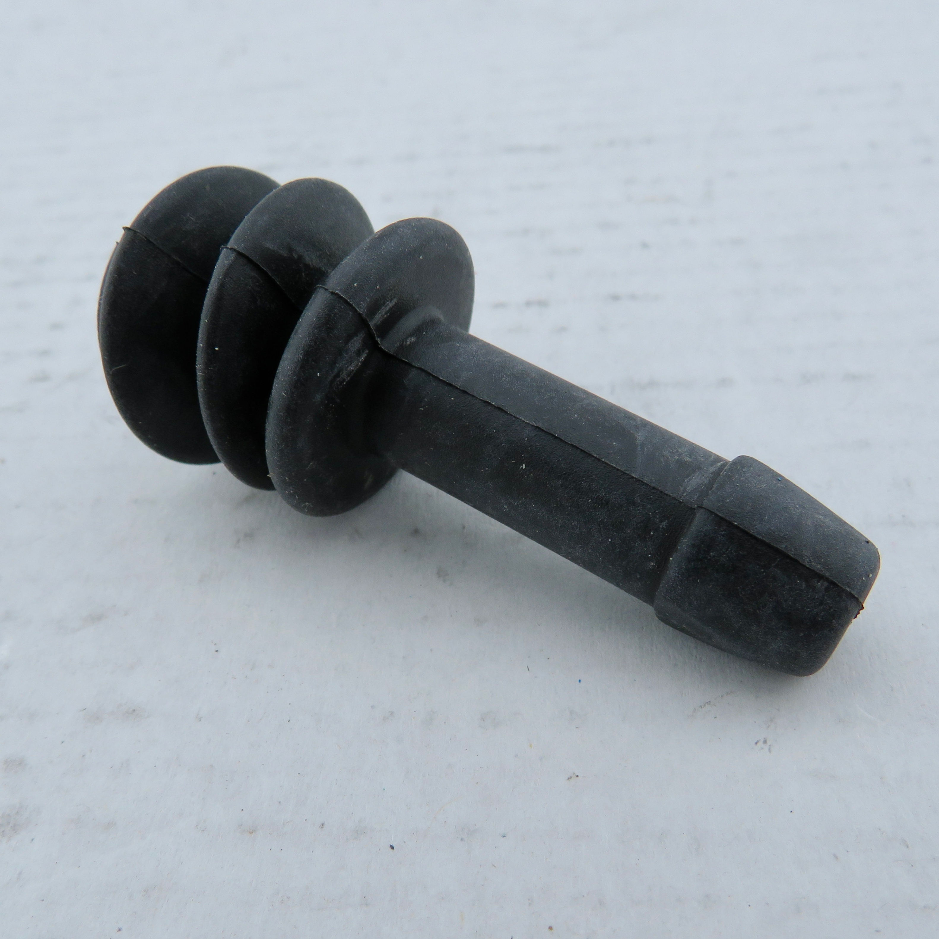 Front Calliper Mounting Pin Boot