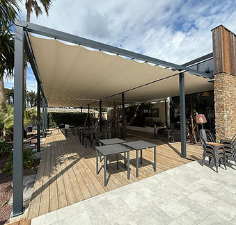 pergola velum pour restaurant a nimes et avignon.jpg