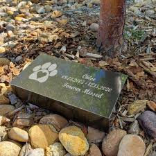 plaque marker.jpg