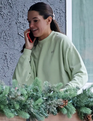 Lewber spotted outside her home while speaking on the phone (Photo Courtesy: TMZ)