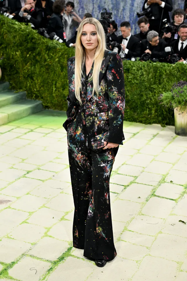 Paige Bueckers in Coach [Photo Courtesy: Getty Images]