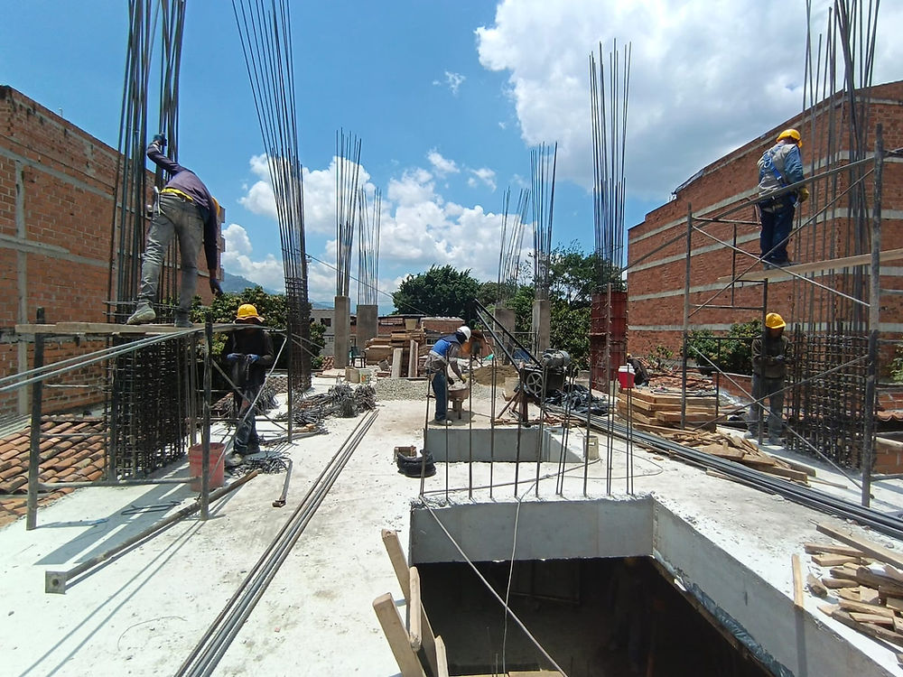 Avance de obra del proyecto Oasis en Bello Antioquia.