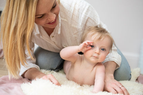 BABYMASSAGENOV21-8879.jpg