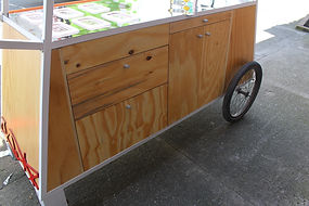 Detalles carrito compartimientos