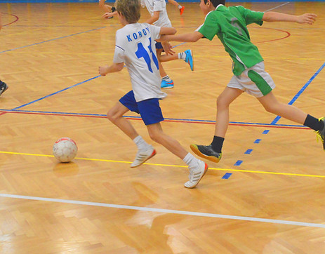 屋内サッカー