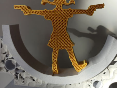 Escultura estratificada