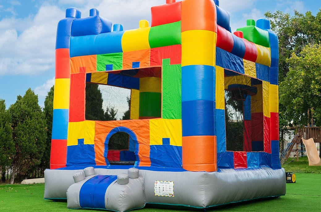 HeroKiddo-Block-Party-Commercial-Grade-Inflatable-Bounce-House-for-Kids-and-Adults-with-Ai