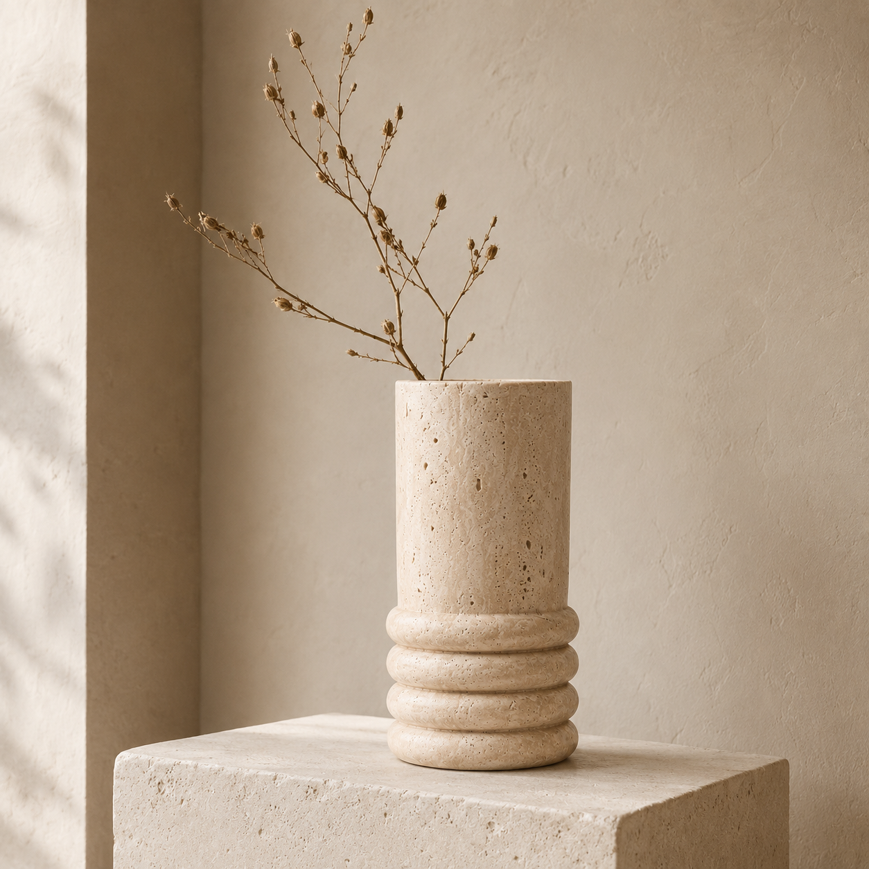 Calovienne – Travertin-Vase