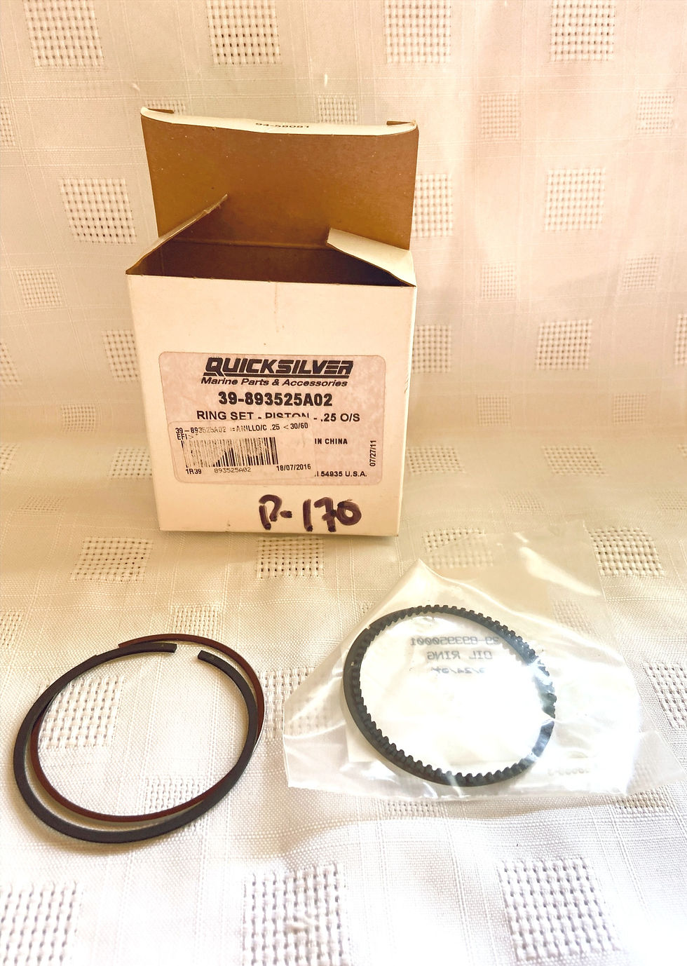 Miniatura: CONJUNTO DEL ANILLO PISTON 25mm POR ENCIMA DEL ESTANDAR. #893525A02