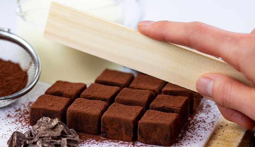 Nakamura Chocolates - Namachoco handmade.jpg