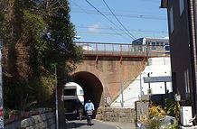 ねじりまんぽ 東側から