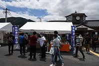 駅前テント