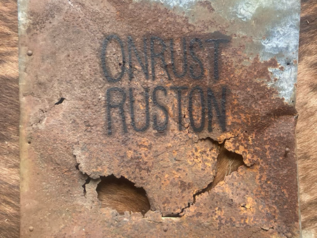 ONRUST/RUSTON