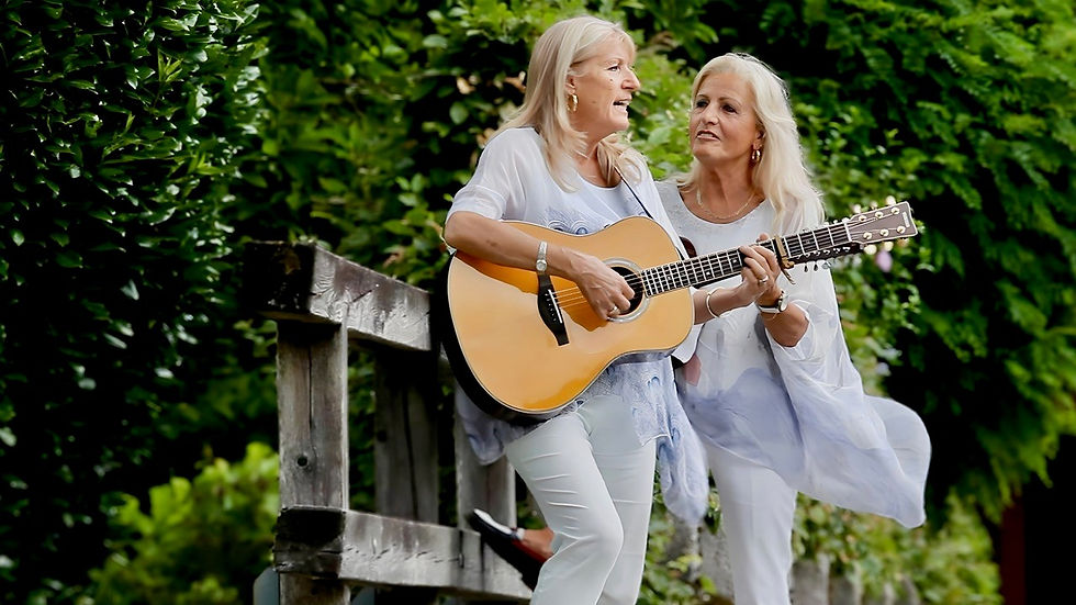 feature foto final.jpg