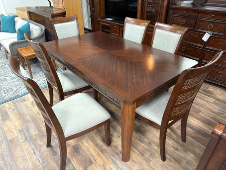Dining Table w/Leaf + 6 Chairs + Buffet