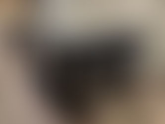 Cocktail Table w/2 Stools