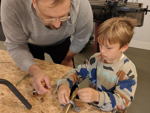 Junger Tüftler aus der Grundschule verstärkt unser Seifenkisten-Team
