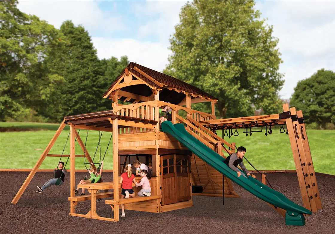 Titan Treehouse XL 9