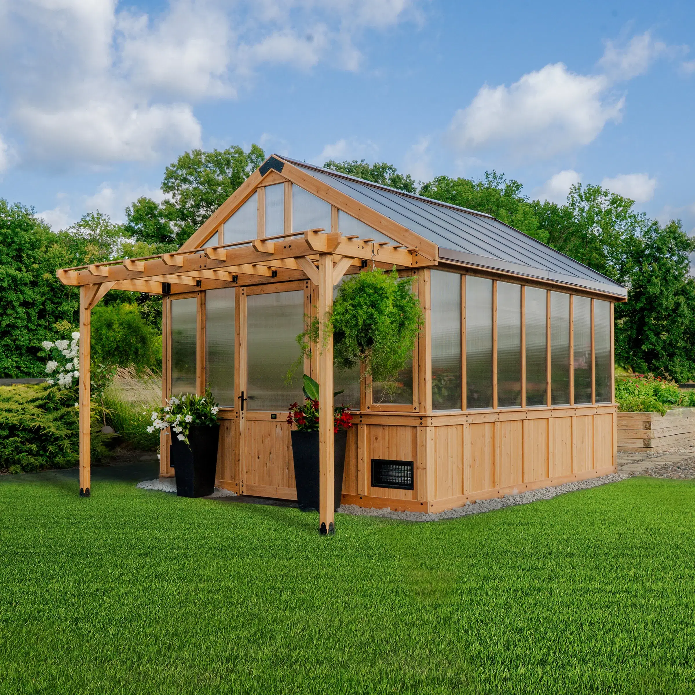 13X11 BELLEROSE XL GREENHOUSE