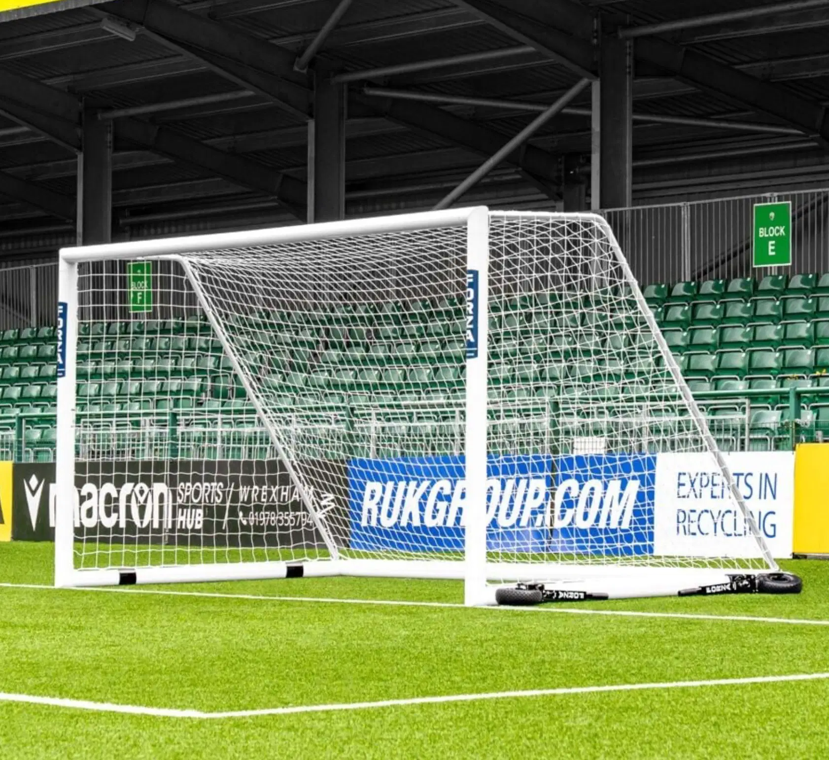 16 X 6 Aluminum Freestanding Soccer Goal