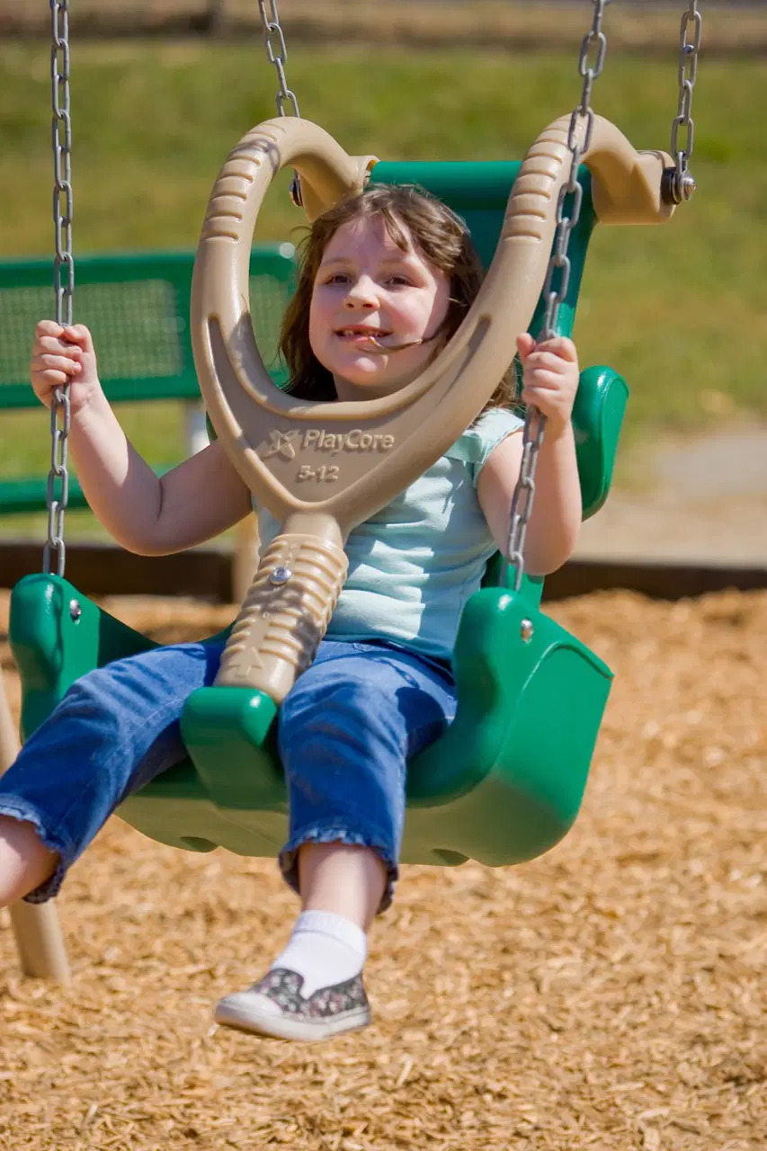 Large Adaptive Swing Seat