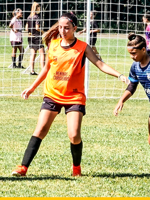 Dia de seletivas para o futebol feminino de Criciúma