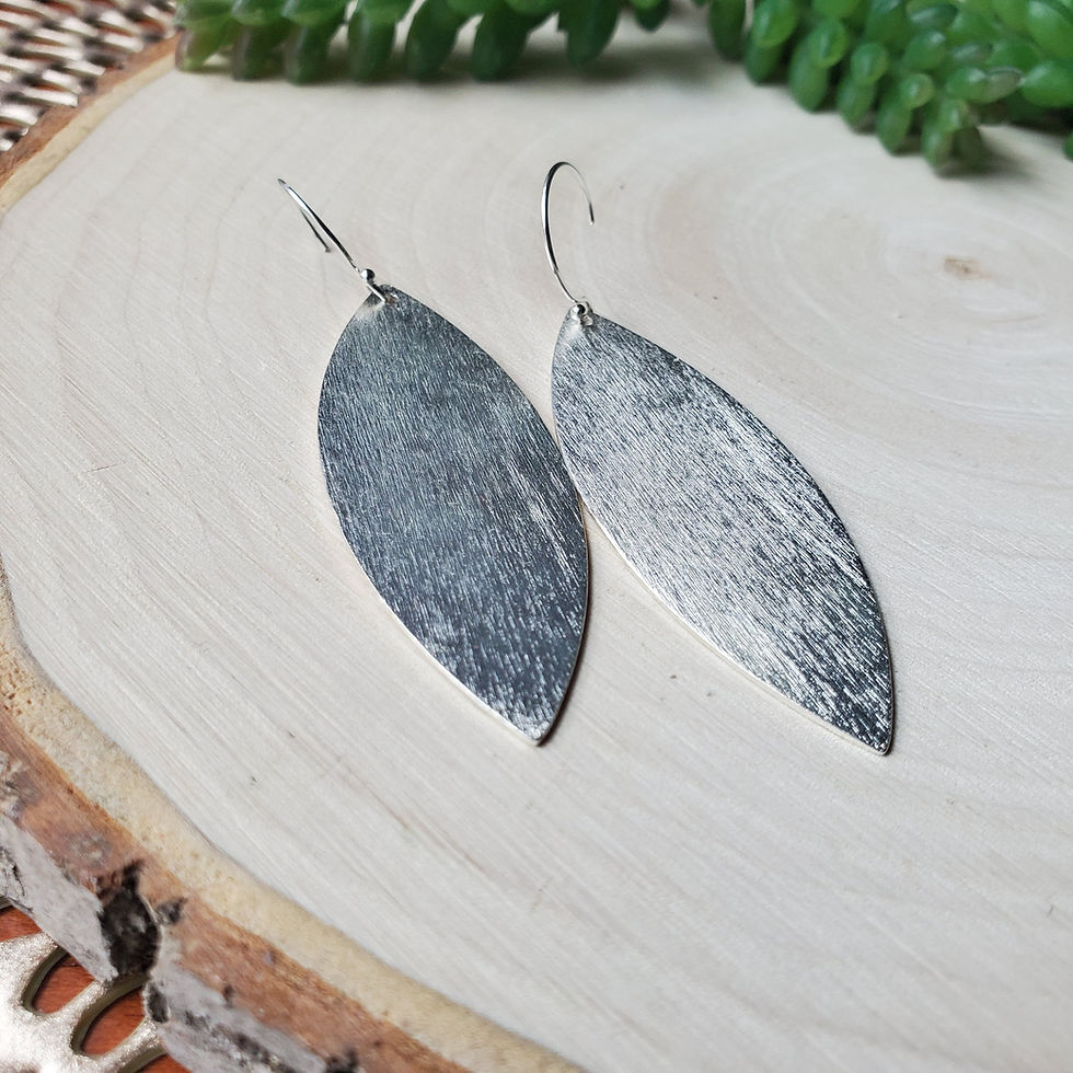 Thumbnail: Brushed Metal Leaves