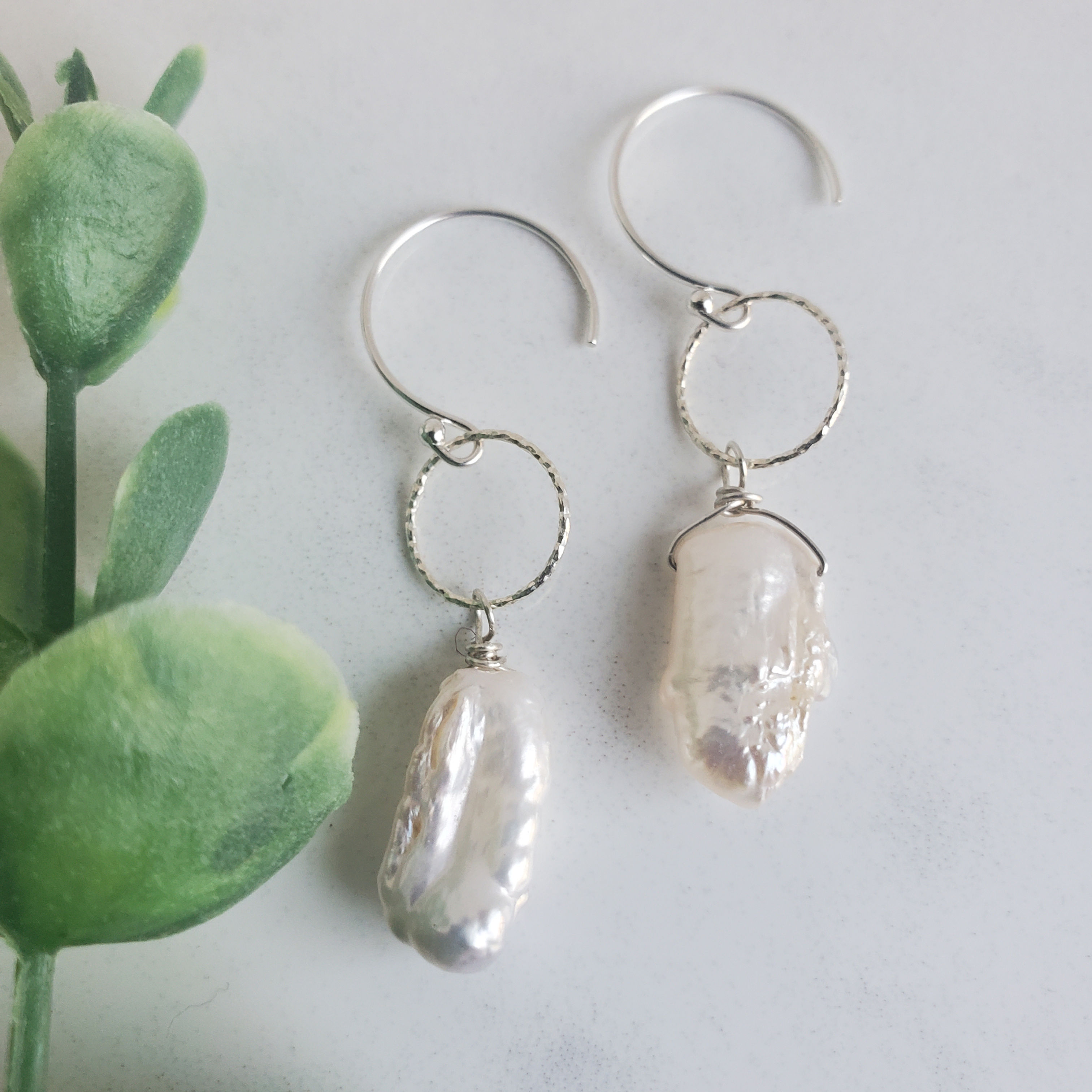 Biwa Stick Pearl Drops