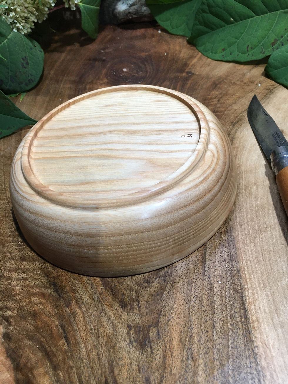 Miniature : Assiette en bois de frêne Ø16cm H4cm.