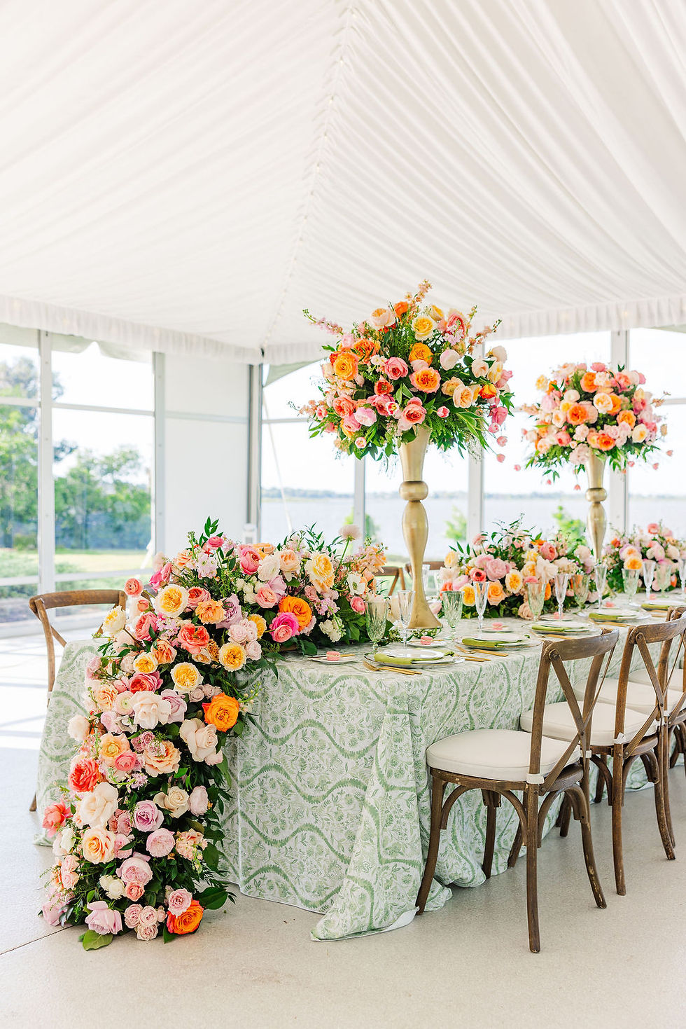 Kings Table with a floral runner