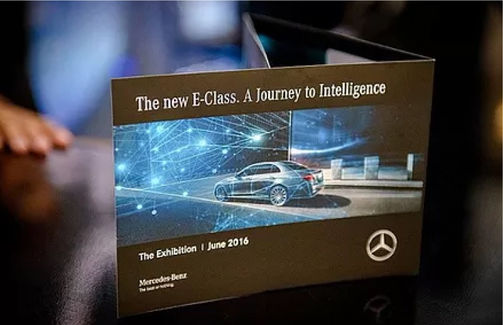 עיצוב חוברת